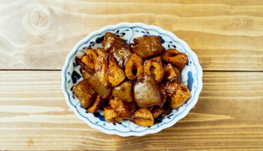 「こんにゃくとちくわの甘辛煮」の作り方